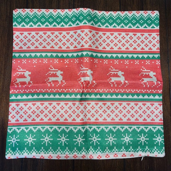 Festive Reindeer Pattern Pillow Cover - Picture 1 of 1